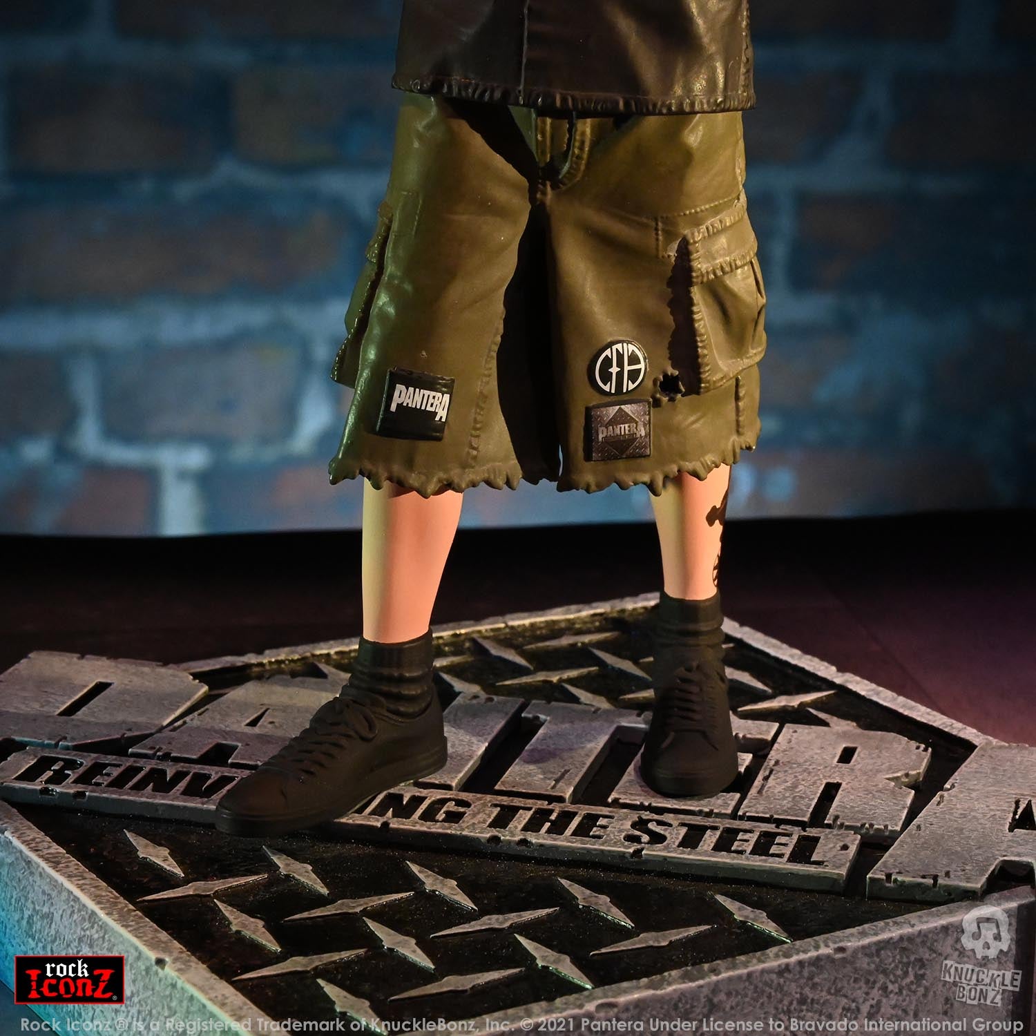 Pantera Philip Anselmo (Reinventing the Steel) KnuckleBonz Statue